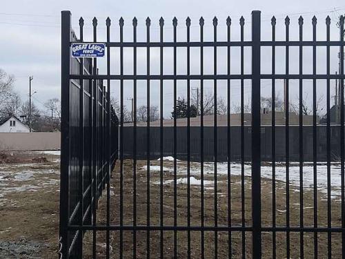 Elite 8' High Industrial Grade EFS-10 4-Rail Aluminum Picket Fence 2