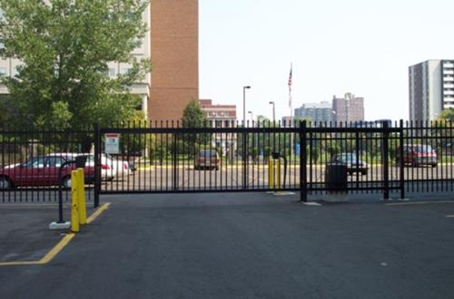 Elite Aluminum EFS-10 ZipTrack Cantilever Slide Gate