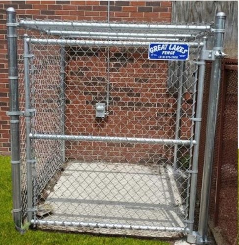Galvanized Chain Link Commercial Storage Enclosure