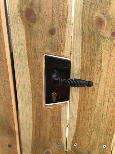 Locinox Gate Handle with Key Lock