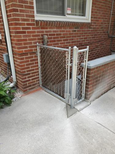 Residential Chain Link Gate With Privacy Slats